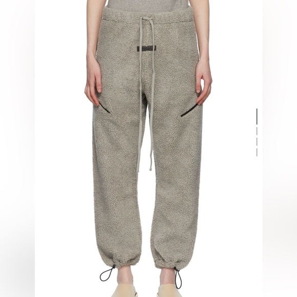 NWT: Fear of God Essentials Sherpa Lounge Pants | small - Picture 6 of 8